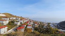 Karadeniz Manzaralı Beş Kat Konut İmarlı 421 M2 Satılık