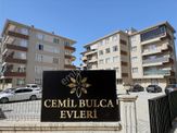 Van Yapı Emlak'tan Cemil Bulca Evlerinde Satılık 2+1 Lüx Daire