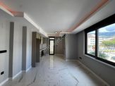 Alanya Oba Gölde Denize 250 Metre – Full Renovasyonlu 1+1 Daire
