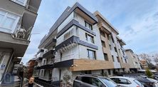 Satılık.. Hoşdere Cad. Üzeri 2+1 Köşe Boş.