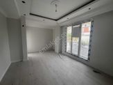 Çayırova Emekte Bosna Cad. Yakın 2+1 Asansörlü Ara Kat