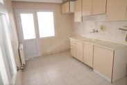 Yakakent Kiralık 3+1 Doğalgaz+balkonlu+denizmanzaralı(serkan)