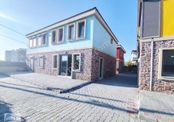 Marinadan Modern Mimari Köşe Konumlu Lüks Villalar