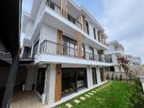 Büyükçekmece Kumburgazda Takasa Uygun 7+2 Villa