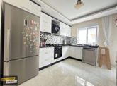 Site İçerisinde Doğalgazlı Cam Balkonlu 3+1 Kiralık Daire