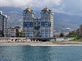 Alanya / Mahmutlar’da Denize Sıfır 1+1 Full Kompleks Eşyalı Satılık Daire