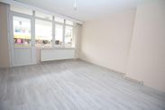 Polat Cad. Üzeri Asansörlü D.gazlı Otoparklı 2+1