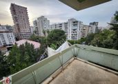 Görgün'den Gazipaşa Bul.toros Cad.köşesi 200m2 4+1 Kombili Daire