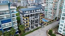 Alanya Mahmutlar'da Denize 150 Metre 1+1 Geniş Kiralık Daire