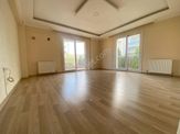 Acill Buca M.kemal Mah.de Site İçerisinde 3+1 130m2 Dgazlı Arakat Asansörlü Satılık Lüx Daire