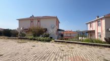 Çanakkale Akliman'da Deniz Manzaralı Site İçi Satılık Villa