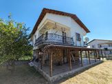Cunda Adasında Arkadenizde Plaja Yakın Kiralık Eşyalı Villa