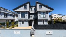 Sakarya Kocaalinin Gözde Lokasyonunda Havulzu Kaçırılmayacak 4+1 Villa