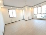 Mimarsinan Mah De 2+1,85m2 Ebeveyn Banyolu Arakat Daire