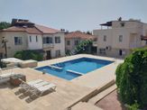 Kadınlar Denizi'nde Havuzlu Sitede Geniş 4+1 Villa