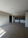 Cumhuriyet Mahallesinde Şehir Ve Deniz Manzaralı 3+1 Daire