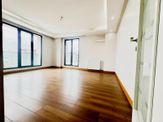 Yoldaş İnş Kiralık 2+1 120 M2 12.kat Sitede Ebevyn Banyolu Daire