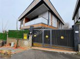 Projemax'tan 10 Odalı Hamamlı Havuzlu Üst Düzey Takaslı Villa !!