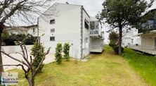 Silivri Semizkumlar'da Denize Sıfır Kiralık 2+1 Daire