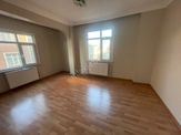 Merkez Petrol Yolunda 2+1 Geniş Kiralık Daire