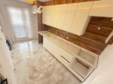 Yuvam'dan Merkezi Konumda Ultra Lüx Yapılı 2+1 Fırsatı