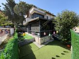 Özel Havuzlu Denize 200 Metre Bahçeli Villa
