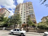 Eski Sanayi Tramvay Durağına 3 Dakika | 3+1 Geniş 175 M² Satılık