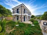 Köy İçinde Modern Ve Seçkin Yaşam | Oturuma Hazır 3+1 Lüks Villa