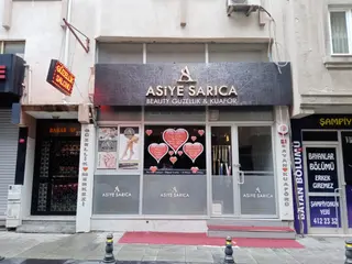 Ümraniye Atatürk Mahallesinde 3 Katli Çift Cepheli Dükkan