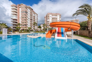 Alanya Tosmur Mah.full Eşyalı Satılık 3+1 Daire