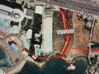 Alanya Okurcalar Mah.denize Sıfır Satılık 1755 M2 İmarlı Arsa