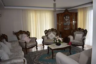 Büyükçekmece Fatih Mah Lüks Butik Sitede Arakat Sıfır 3+1 Satılık Daire