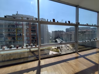 Sahibinden 1+1 Kış Balkonlu, Net 68m2, Önü Açık, Güvenlikli, Metrobüse 7dk