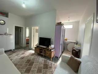 Bakırlı Mahallesinde 2 Katlı Binada Satılık 2. Kat 2+1/85 M2 Yerden Isıtma Daire 2.050.000 Tl