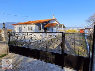 Dalyan Eskiköy'de Satılık Çiftlik Evi(ekk04)