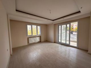 İzmir Menemen'de 2+1 Modern Ve Konforlu Kiralık Daire