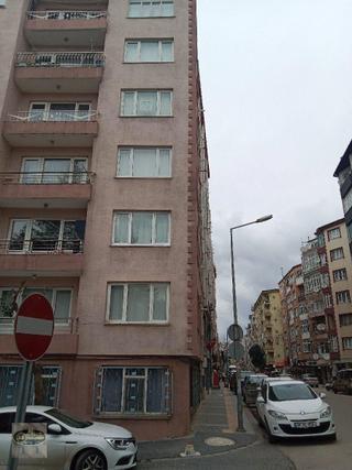 Bandırma Kurtuluş Caddesinde Satilik Arakat