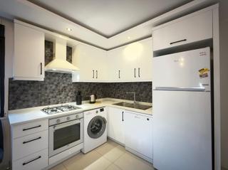Alanya Kargıcak Mah.denize 700 Mt.eşyalı Satılık 1+1 Bahçe Katı