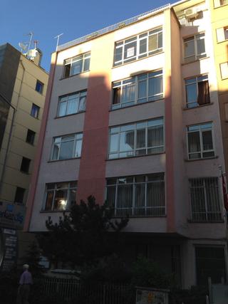 Sahibinden Kızılay Merkezde 3+1 Kombili, Otoparklı Kiralık Daire