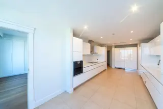 Selenium Twins Boğaz Manzaralı 4+1 Satılık Daire 330 M2