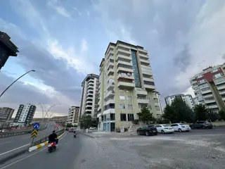 Akev Gayrimenkul'den Kköprü Go Petrol Arkası Ultra Geniş Dubleks Akev Gayrimenkul'den Kköprü Go Petrol Arkası Ultra Geniş Dubleks