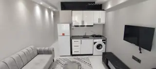 15 Mayıs Mahallesinde Maliyenin Karşı Arka Sokağında Ara Kat Ön Cephe Eşyalı Apart 1.625.000 Tl
