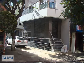 Cadde Üzeri Giriş Kat Dükkan Mağaza