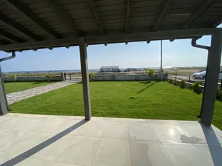 Balıkesir Ayvalık Altınova Da Satılık Villa.denize 2. Sıra