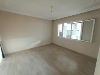 Karabağlar Eserkent Merkezde 120 M2 3+1 Kiralık Daire
