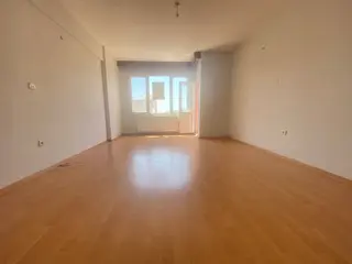 Buca Laleli Mahde 2+1 90m2 Doğalgazlı Havadar Kiralık Daire