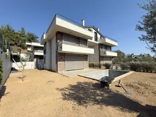 💥💥 Güç'ten Güre'de Hayallerinizi Süsleyen Yüzme Havuzlu Asansörlü Satılık 4+1 Villa