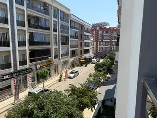 Menderes Mithat Paşa Mahallesinde Satılık 3+1