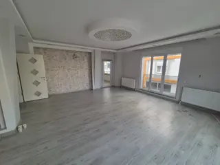 Delux'den Hürriyet Mah.'de Okullar Bölgesinde Lux Kiralık 3+1