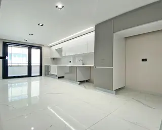 Bahçeşehir Lokasyonunda 3+1 Yeni İnşaat Hastaneye Okula Yakın Satılık Fırsat Daire